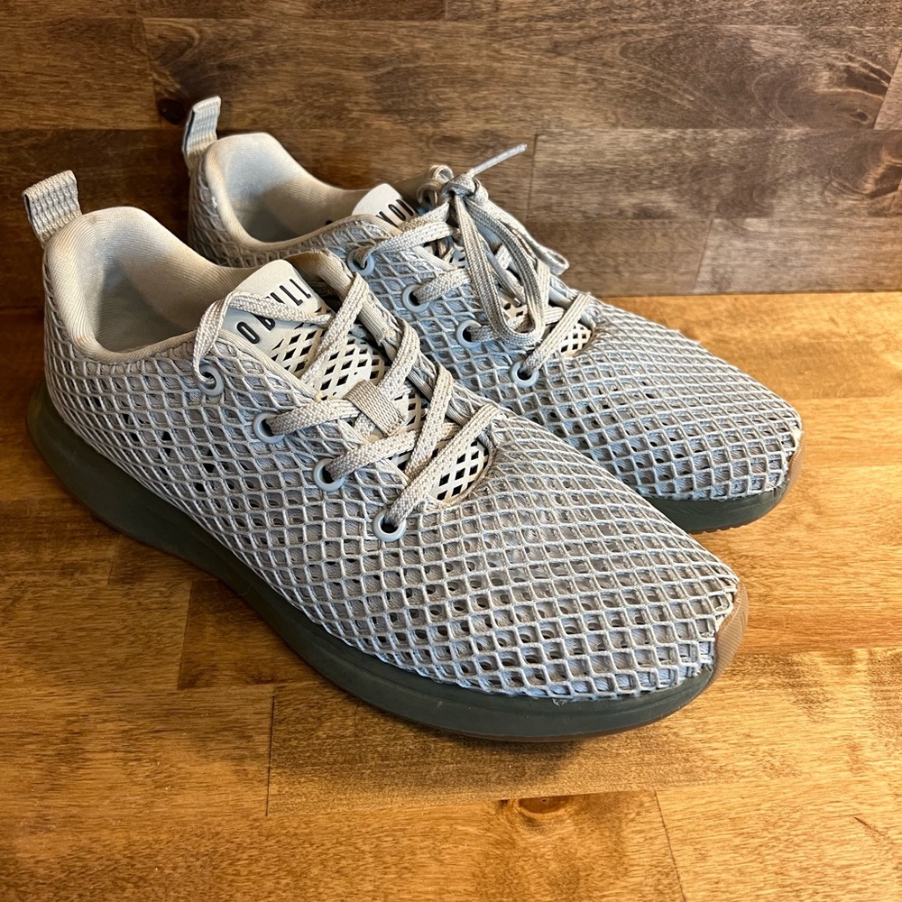 NOBULL MESH RUNNER SIZE 9